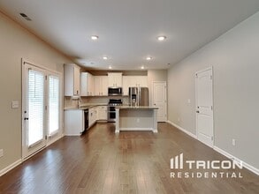 375 Pleasant View Ln SE in Concord, NC - Building Photo - Building Photo