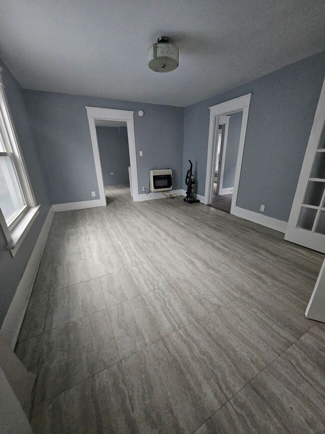 1123 E 24th St in Erie, PA - Building Photo - Building Photo