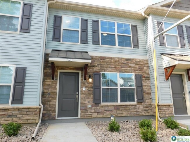 property at 326 E Frankford St