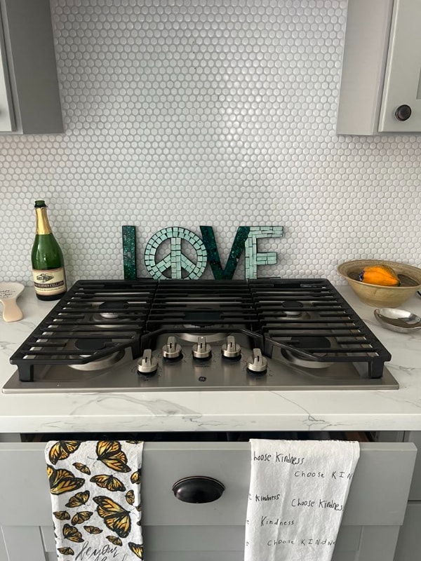 808 Colton Dr in Salinas, CA - Foto de edificio - Building Photo