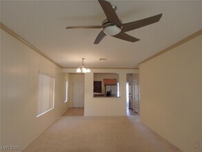 7404 Shelduck St in North Las Vegas, NV - Building Photo - Building Photo