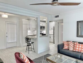 614 Kipling St in Houston, TX - Building Photo - Building Photo