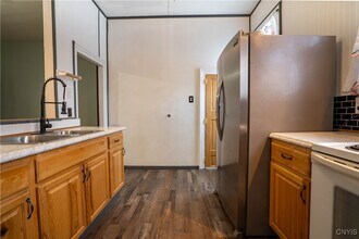 13 W Monroe St in Little Falls, NY - Building Photo - Building Photo