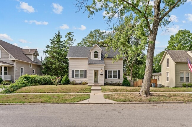 725 Michigan St in Leavenworth, KS - Building Photo - Building Photo