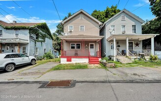 630 E Lackawanna Ave in Olyphant, PA - Building Photo