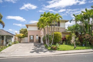 65 Maunaleo Pl in Wailuku, HI - Building Photo