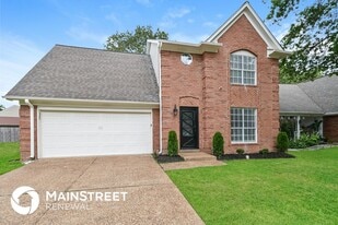 9406 Slezenger Ln in Lakeland, TN - Building Photo