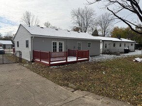 3221 August Ave in Middletown, OH - Building Photo - Building Photo