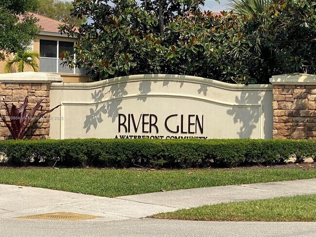 7550 SW Herrington Ln in Stuart, FL - Building Photo - Building Photo