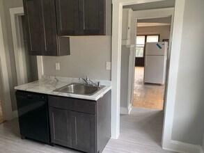 3009 N Maryland Ave in Milwaukee, WI - Building Photo - Building Photo