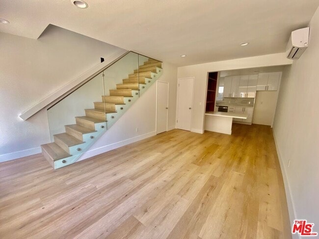 property at 6207 Banner Ave