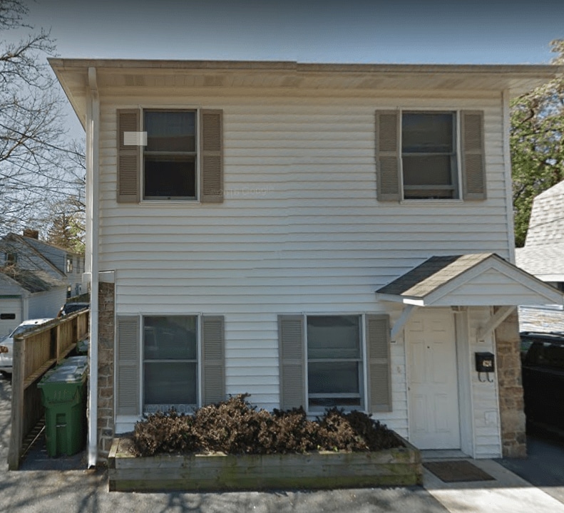 624 C Aly in State College, PA - Foto de edificio