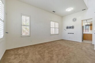 1156 Hampton Ct in Brentwood, CA - Building Photo - Building Photo