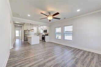 1112 Panama St in Houston, TX - Building Photo - Building Photo