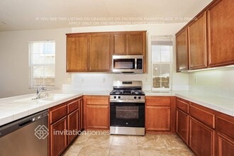 2819 Osmunda Ct in Palmdale, CA - Building Photo - Building Photo