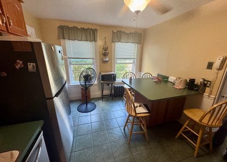 50 Center St in Weymouth, MA - Building Photo - Building Photo