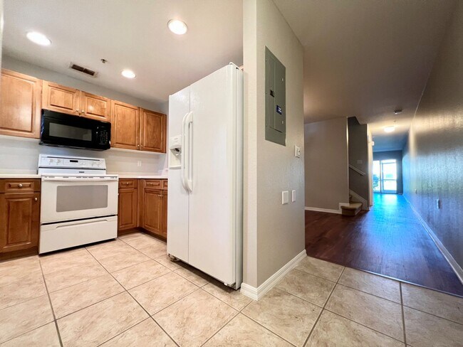 12000 Rain Brook Ave in Ft. Myers, FL - Building Photo - Building Photo