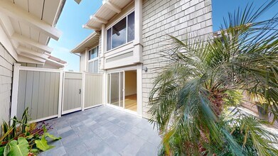 23 Catspaw Cape in Coronado, CA - Building Photo - Building Photo