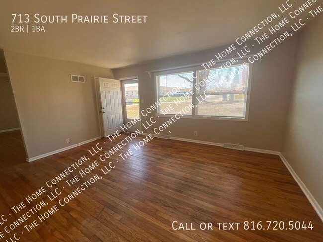 property at 713 S Prairie St