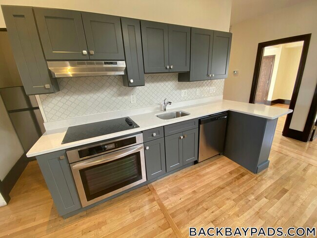 36 Gloucester St in Boston, MA - Building Photo - Building Photo