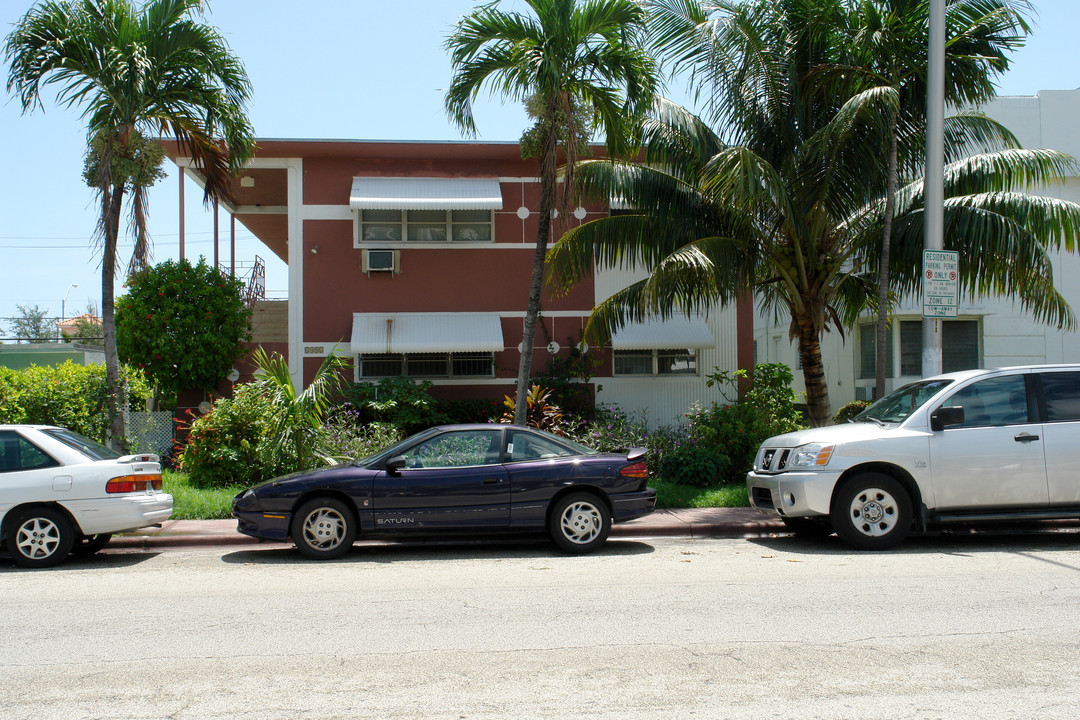 1445 West Ave in Miami Beach, FL - Building Photo