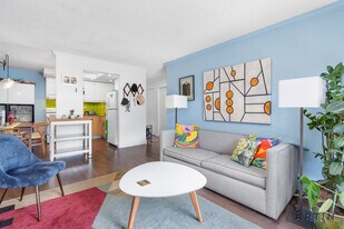 665 E 6th Ave, Unit SI ID1532872P in Vancouver, BC - Building Photo