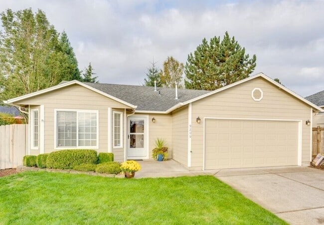 property at 9206 NE 132nd Ave