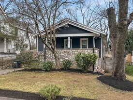 2442 Jefferson Ave in Knoxville, TN - Building Photo