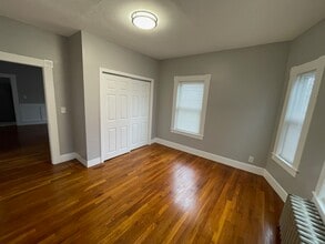 46 Lane St in Lowell, MA - Building Photo - Building Photo