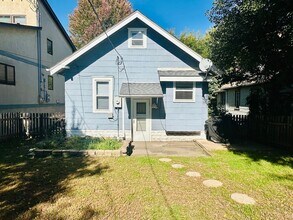 1236 Hubbard Ave in St. Paul, MN - Building Photo - Building Photo
