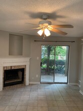 2121 Hepburn St in Houston, TX - Building Photo - Building Photo