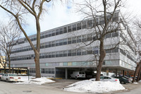 Shoreview Apartments in Evanston, IL - Foto de edificio - Building Photo