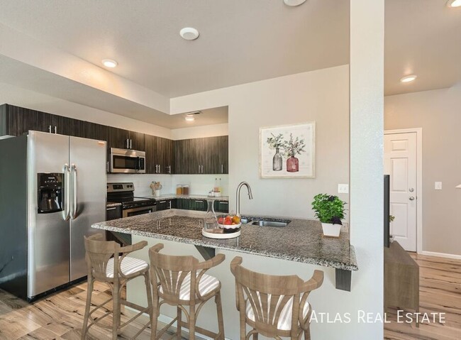 property at 4163 Meadowview Ct
