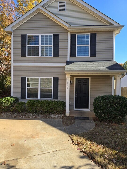 1203 Chaser Ridge Ct in Charlotte, NC - Building Photo
