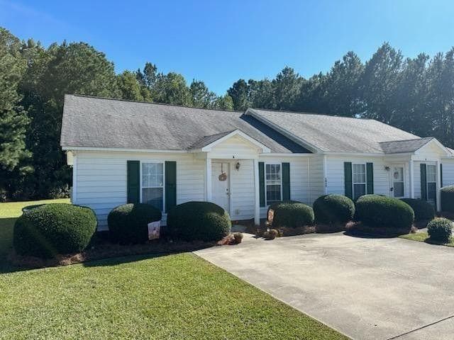 property at 2917 Lee Ct