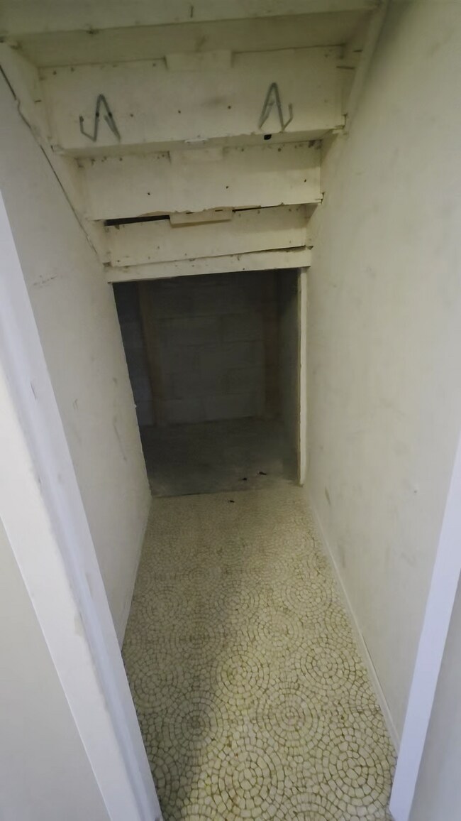 property at 499 Albert St