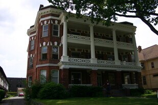 2130 Scottwood Ave, Unit 1