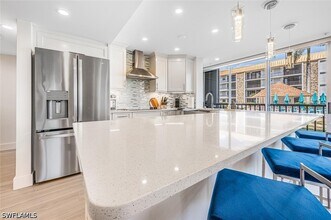 2900 Gulf Shore Blvd N in Naples, FL - Building Photo - Building Photo