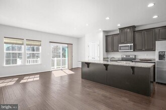 8643 Rosecrans Ln in Spotsylvania, VA - Building Photo - Building Photo