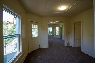 713 S Beech St in Syracuse, NY - Building Photo - Building Photo