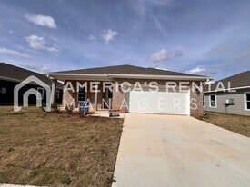 19641 Amberley Rd in Robertsdale, AL - Building Photo