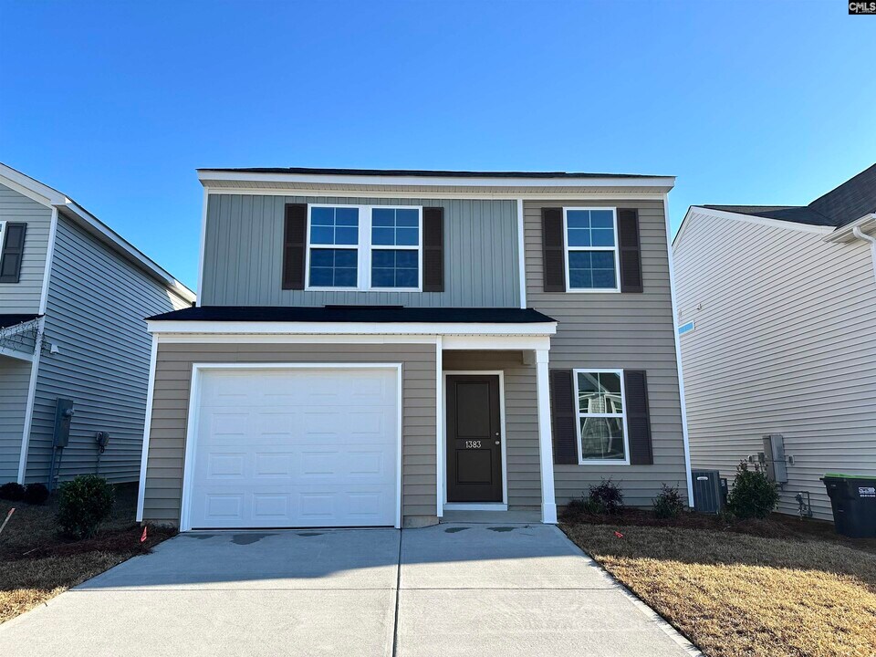 1383 Moorgrove Rd in Lexington, SC - Building Photo