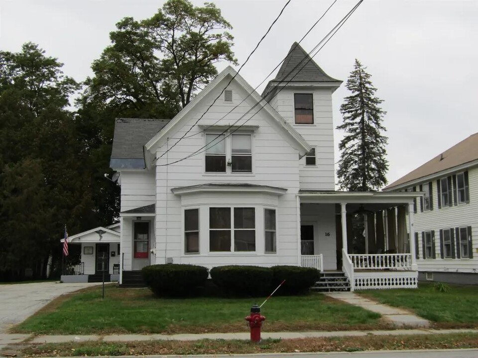 16 Park St, Unit 16 Park Street Unit 1 in Barre, VT - Building Photo