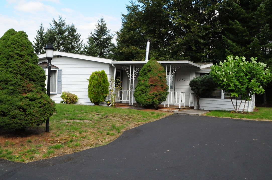 Enchanted Firs in Spanaway, WA - Building Photo