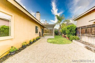 9504 Paseo De Los Castillos in Santee, CA - Building Photo - Building Photo