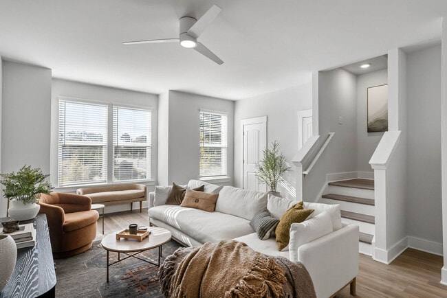 HARMON Cedar Run by Crescent Communities in Lawrenceville, GA - Foto de edificio - Building Photo