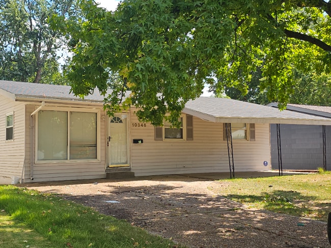 10346 Lilac Dr in St. Louis, MO - Building Photo - Building Photo