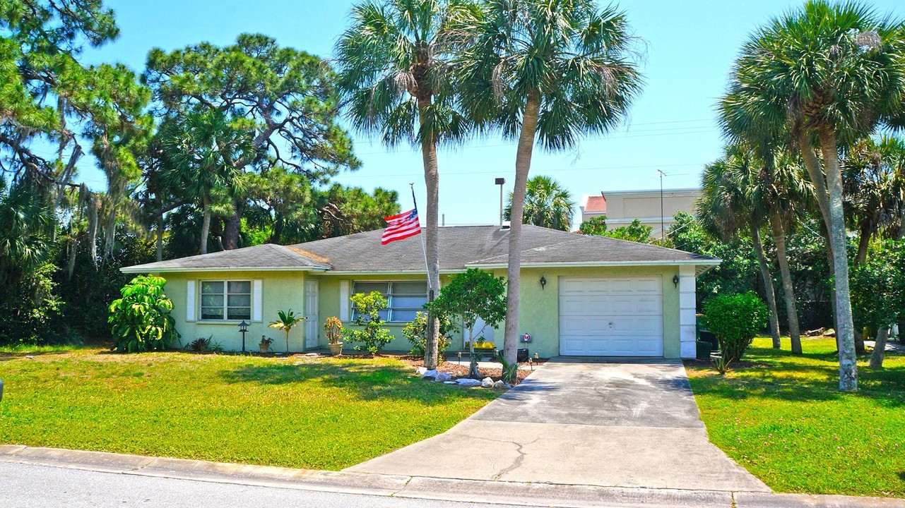 25-Unit Southwest Florida Value-Add Portfolio in Englewood, FL - Foto de edificio