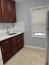 93-04-93241 241st St in Queens, NY - Building Photo - Building Photo