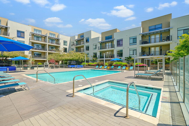 Revere Campbell in Campbell, CA - Foto de edificio - Building Photo